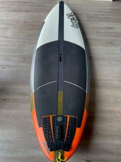 SUP WASP 8´4"X28"   105L (SEGUNDA MANO)