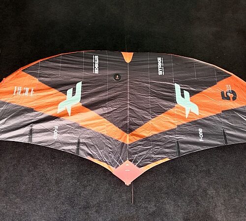 F-ONE STRIKE V4 5.0M (2ªMANO)