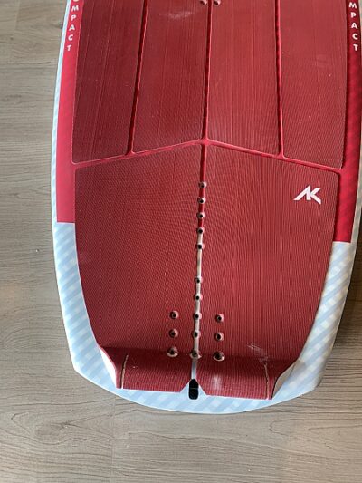 AK   COMPACT  V2  4´4"X3.1"  46L ( NEW) - Imagen 2